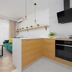 Nowoczesny Z Balkonem I Miejscem Parkingowym Ursus By Renters * Varşova