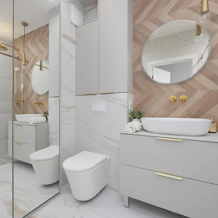 Nowoczesny Z Balkonem I Miejscem Parkingowym Ursus By Renters