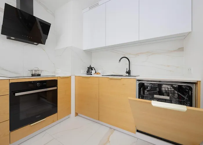 Apartament Nowoczesny Z Balkonem I Miejscem Parkingowym Ursus By Renters *