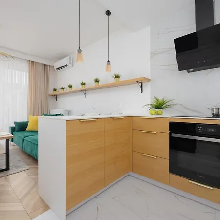 Nowoczesny Z Balkonem I Miejscem Parkingowym Ursus By Renters * Varsó